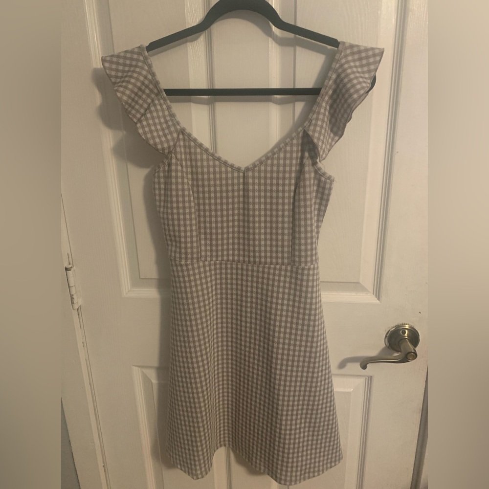 Short plaid dress